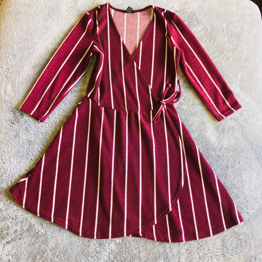 ⭐️ LONG SLEEVE DRESS 🌟